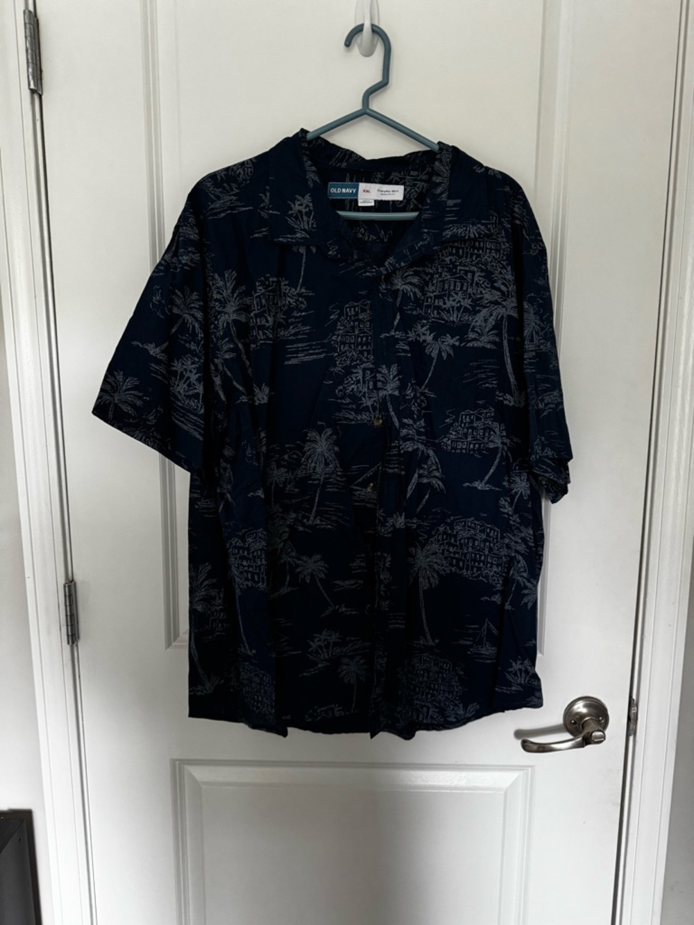 Old Navy Navy Tropical-Print Short Sleeve Button-Down Shirt